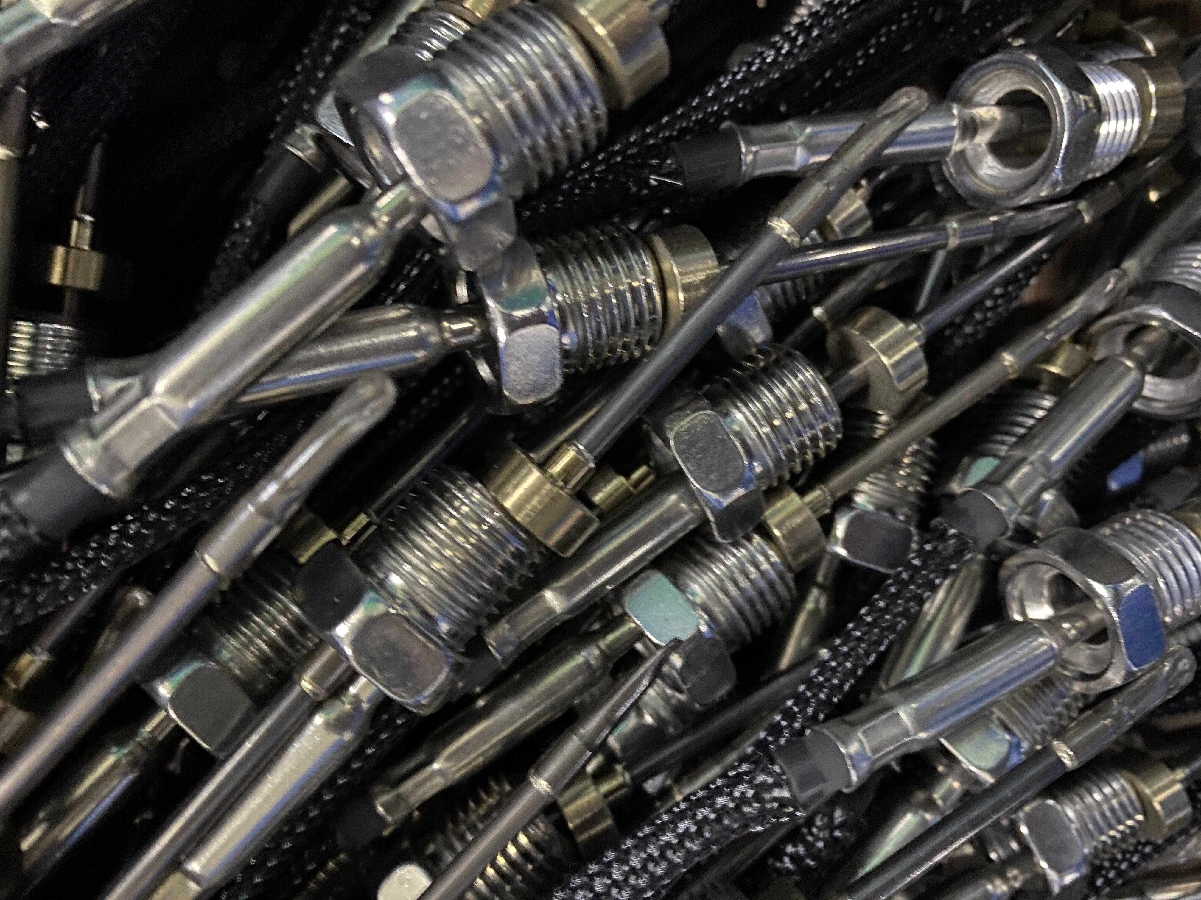 返工後公司業績良好，攜手奮鬥，中國加油！